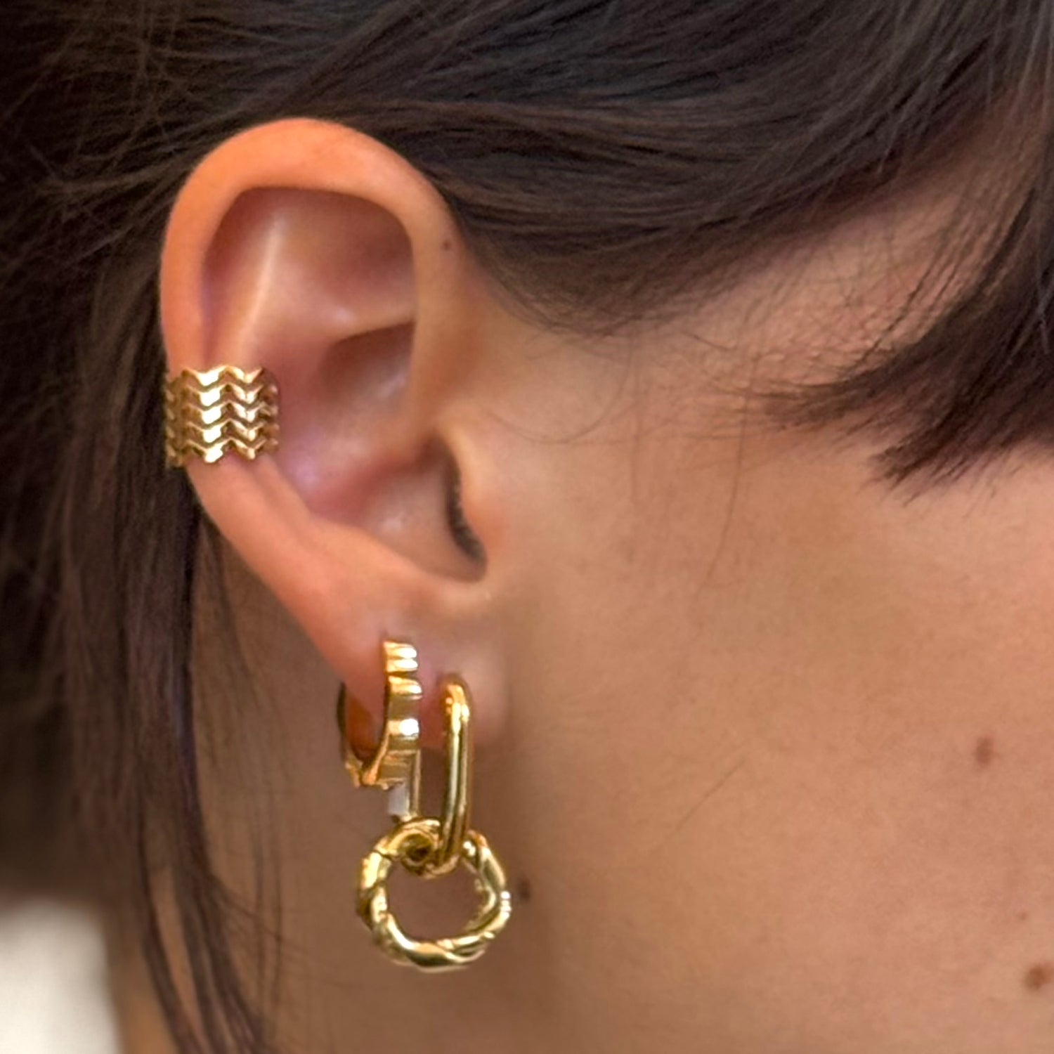 EARCUFF