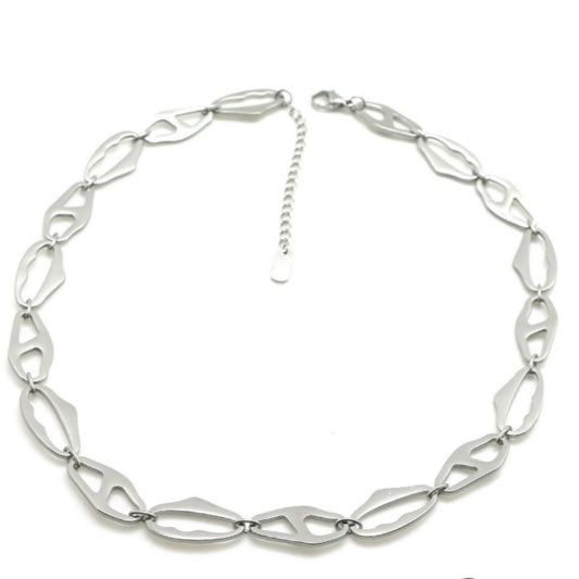 COLLIER AIKO